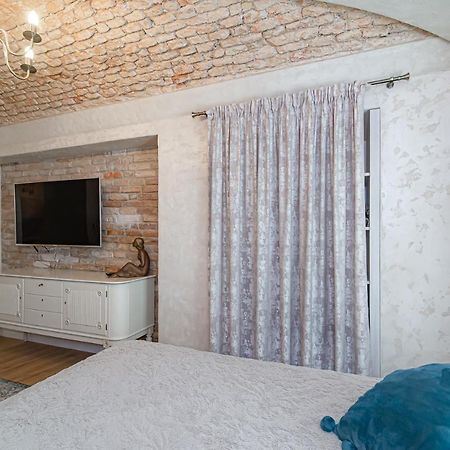 וילנה Luxury Apartment In Pilies Street מראה חיצוני תמונה